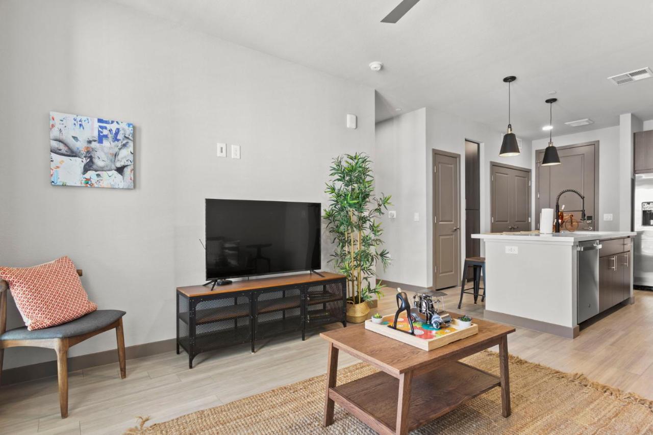 Cozysuites Phx Roro Gym, Pool, Pets, Parking! #9 Phoenix Extérieur photo